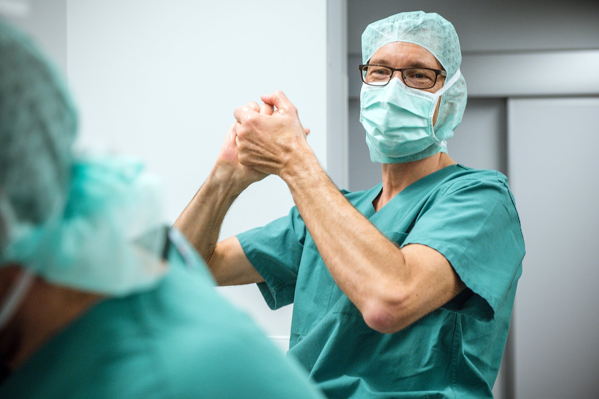 Chirurg im Benedictus Krankenhaus Tutzing