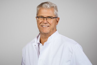 Dr. Jürgen Brüderle, Leitender Oberarzt Orthopädie und Unfallchirurgie Spezialist für Fußchirurgie