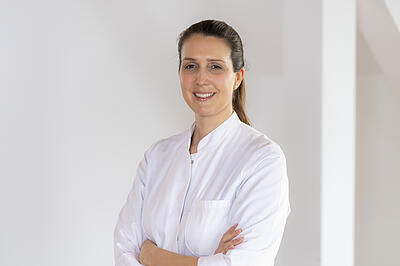 Dr. Stephanie Brooks Leitende Oberärztin Kardiologie & Innere Medizin Leitung Elektrophysiologie