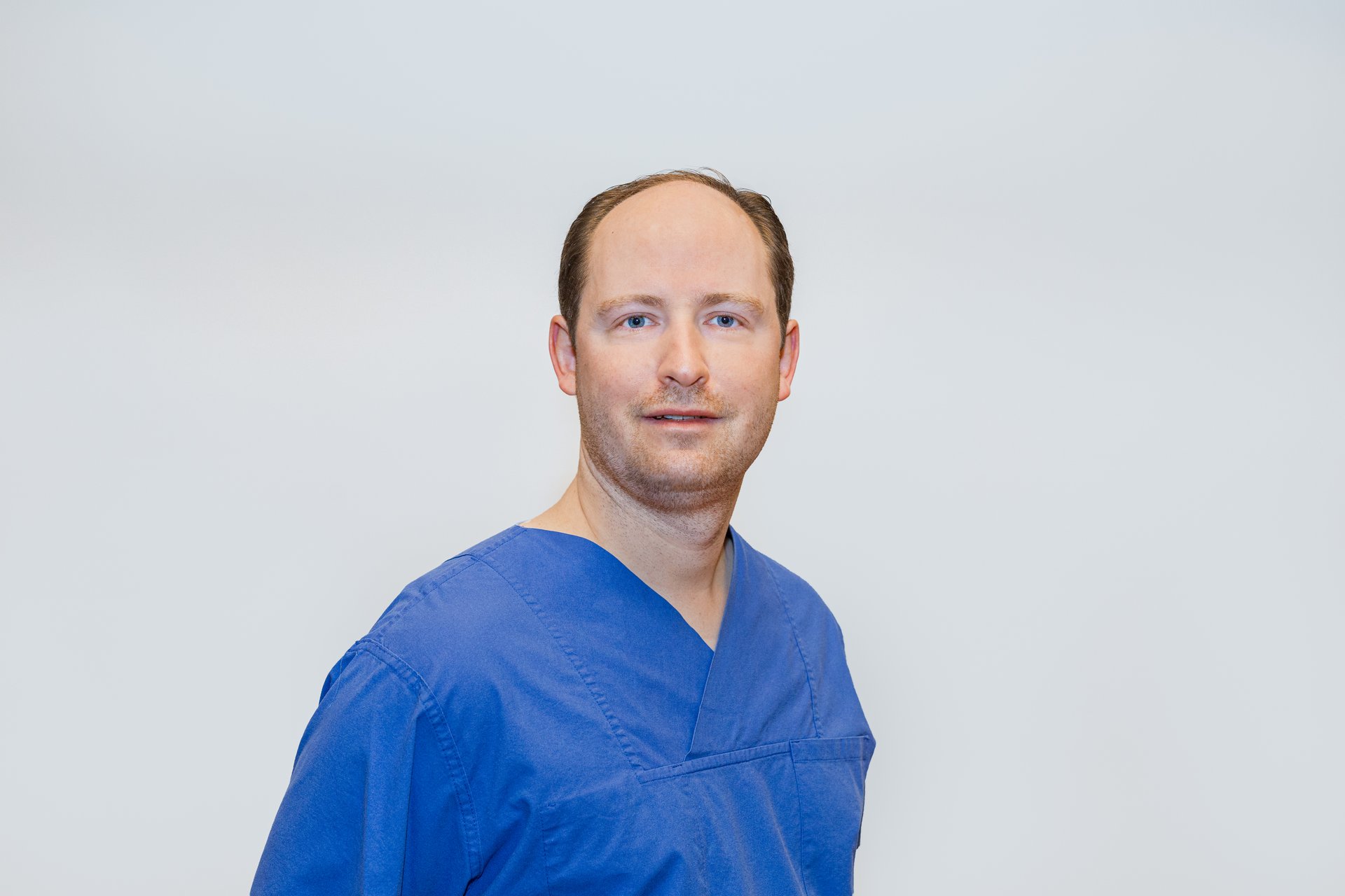 Dr. Severin Weigand